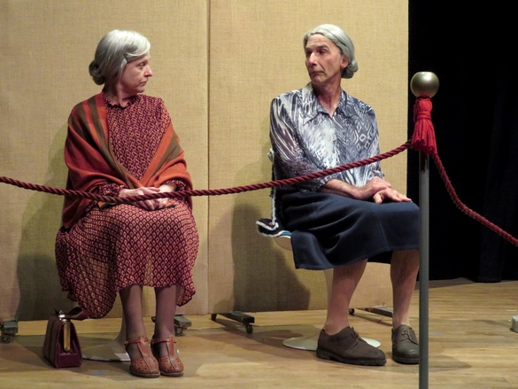 L'Atelier adultes de la Compagnie des Gens a présenté son nouveau spectacle...