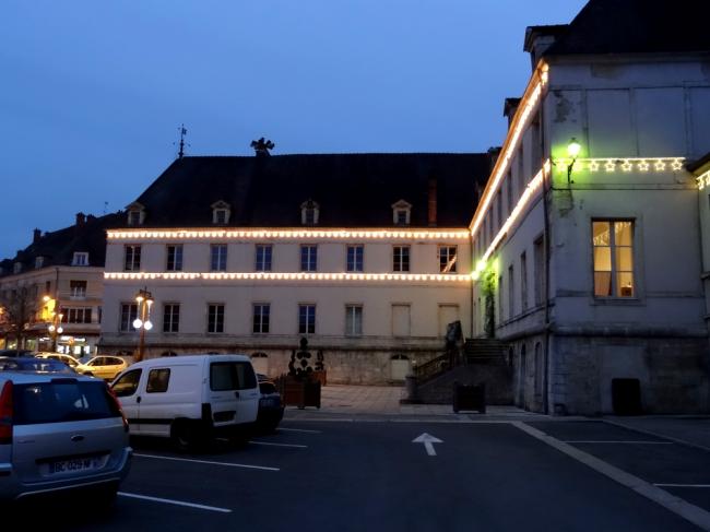  L'heure bleue, c'est le moment de la journée où les illuminations sont les plus belles....