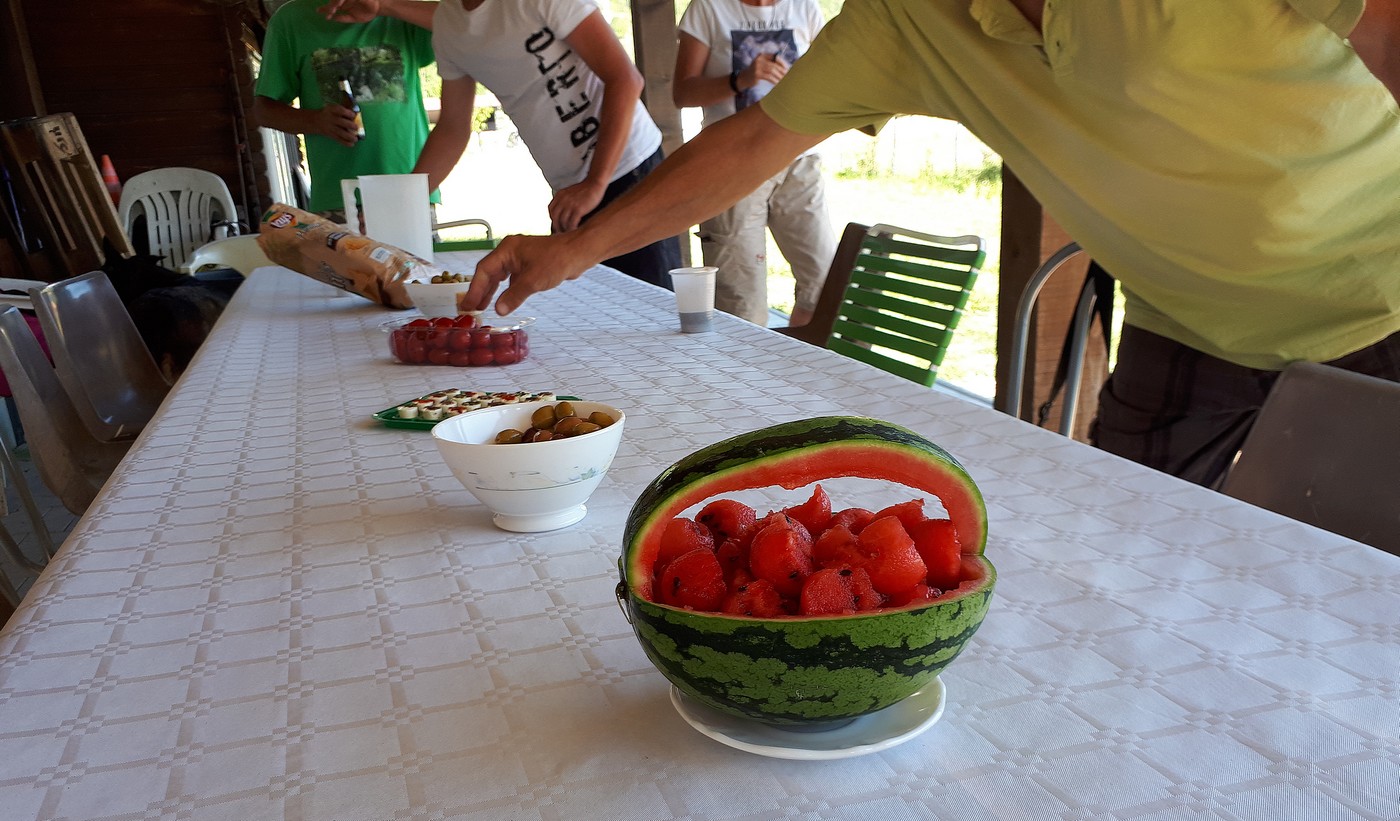 Le 14 juillet, c'est l'apéro, pas vraiment virtuel.
