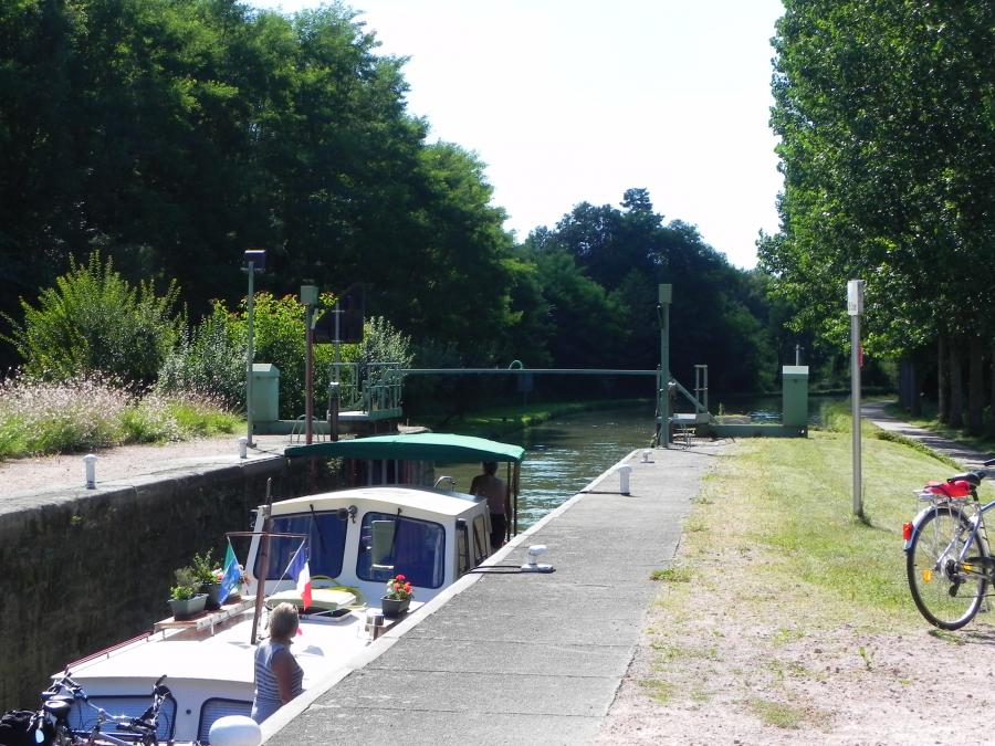 Paray le Monial suite ...  dept 71