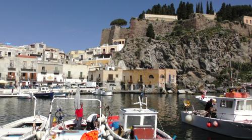 LIPARI