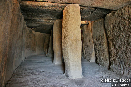 LES PLUS GROS MEGALITHES DU MONDE