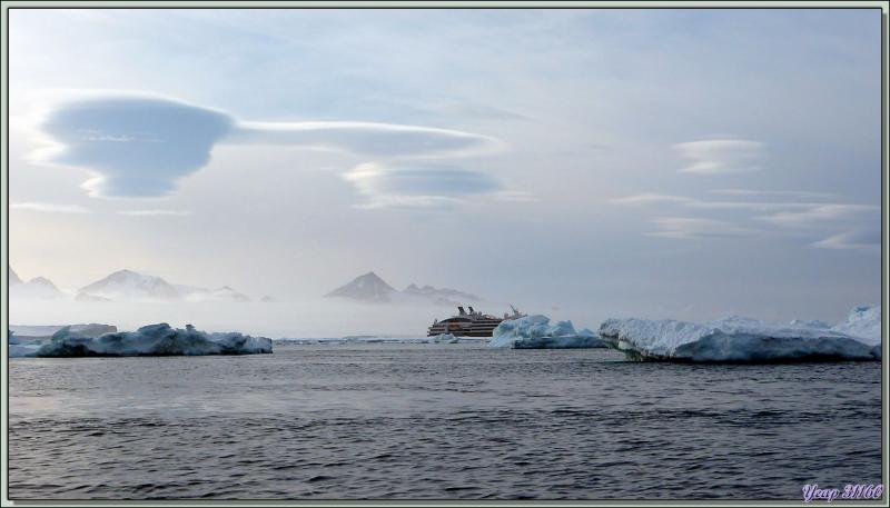 Altocumulus lenticulaires