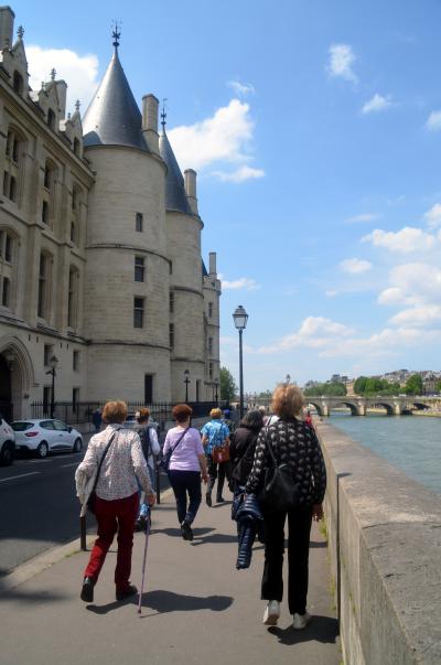 Visite de l'ancien Palais de Justice avec Générations13