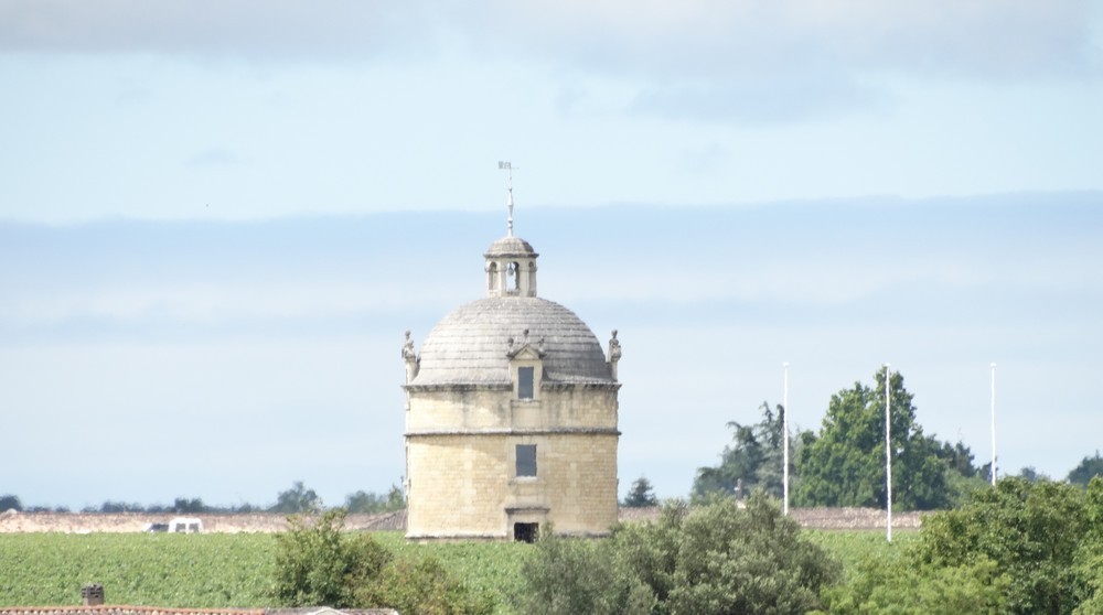 Les châteaux du Médoc...