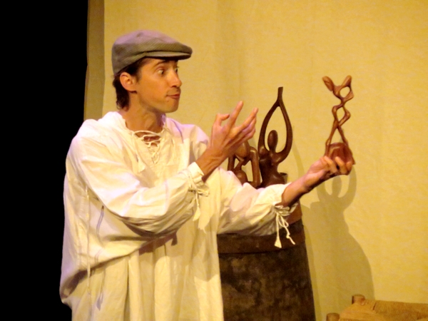 "Au cabaret du lapin agile", un joyeux et émouvant spectacle a ravi le public au théâtre Gaston Bernard de Châtillon sur Seine.