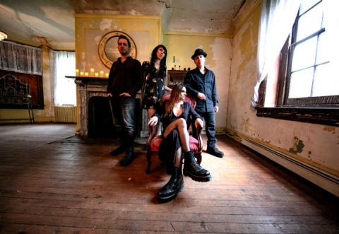 LIFE OF AGONY - "Black Heart" Clip