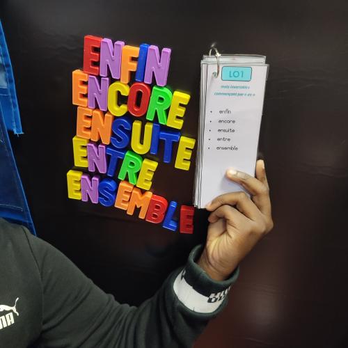 Mots à apprendre pour le centre des mots à partir de Réussir en Orthographe Retz 
