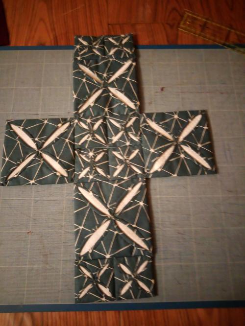 boite a mouchoirs  en cathédrale windows