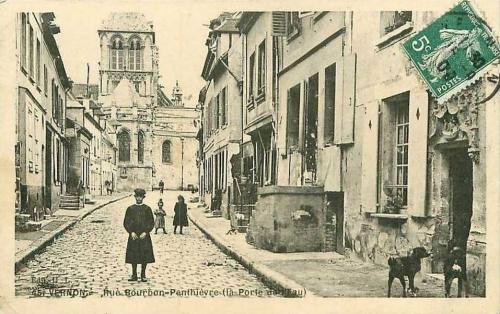 LES REMPARTS DE VERNON (Eure)