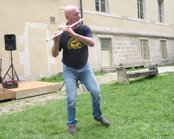 Le duo "Simple Men" a emballé les auditeurs au jardin de la Mairie de Châtillon sur Seine !