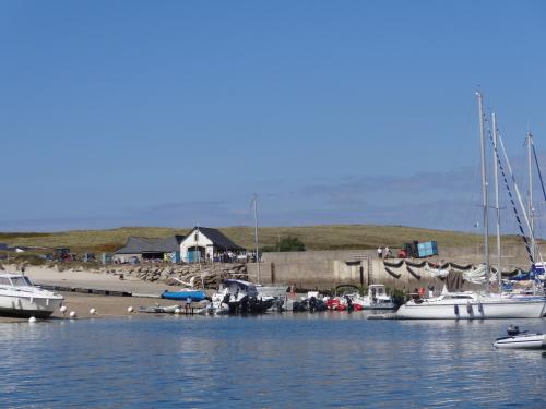 Su les chemins dHoedic , le port de l'Argol