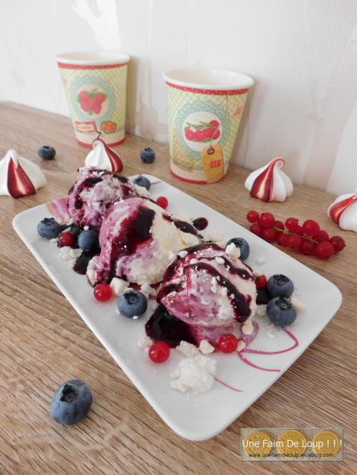 Glace aux fruits rouges façon vacherin