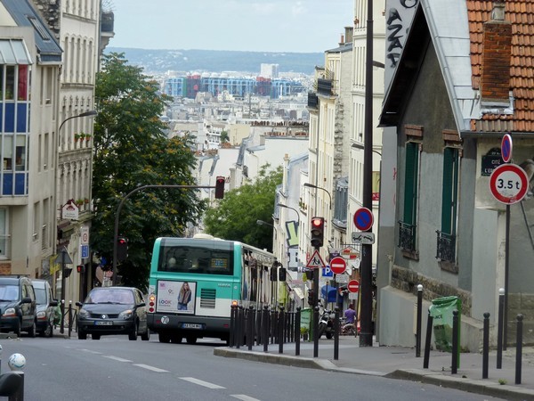 34 - Vue sur Beaubourg