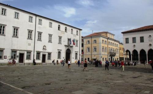 La place Tito à Koper