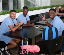 Ouattara Dognimin Romaric "Moussa" avant le départ pour Rennes avec le MCA
