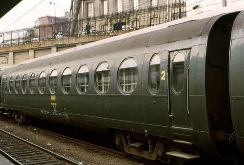 Amélioration des voitures saucisson Jouef