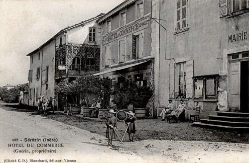 Sérézin-de-la-Tour (38)