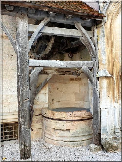 1030 - Châteauneuf-en-Auxois en Côte d'Or (21)