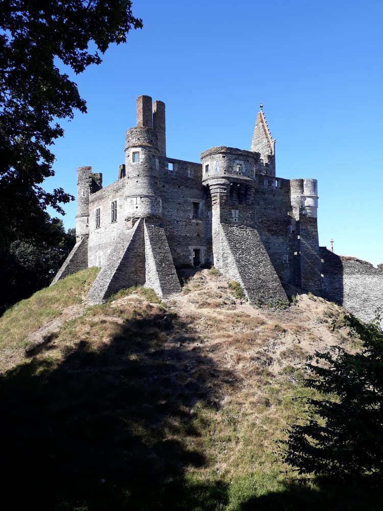 Le donjon
