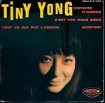    Tiny  Yong  :  La  blonde  de  Pékin  -  1966