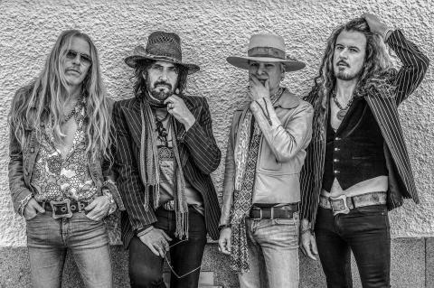 ELECTRIC BOYS - Les détails du nouvel album Grand Explosivos ; Lyric Video "Domestic Blitz"
