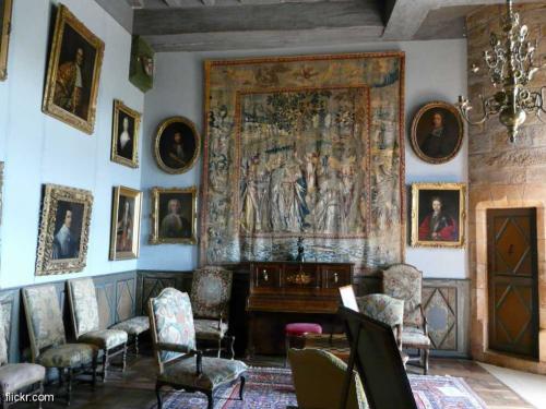 Le château de Castelnau-Bretenoux  (Lot)