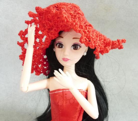 Autour du jupon de Barbie