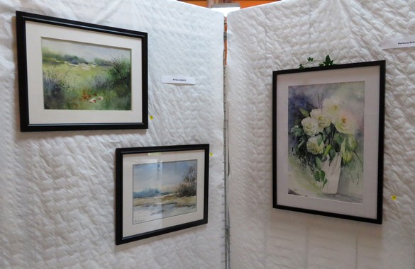 Au Salon d'Automne de Chamesson en 2024, 35 peintres ont présenté 165 tableaux, tous plus beaux les uns que les autres !