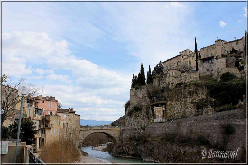 Vaison-la-Romaine Vaucluse le Pont Romain