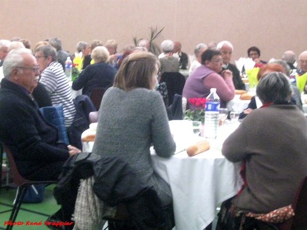 Le repas des Séniors 2018 vu par rené Drappier