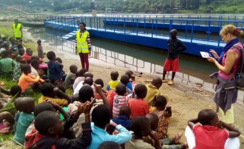 Pourquoi je défends la petite école Sarahmoon saint-François d'Assise à Gisenyi.