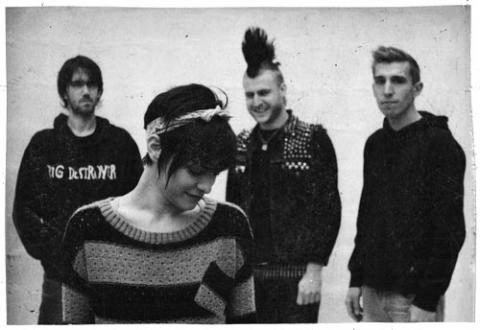 BURNING LADY_Band