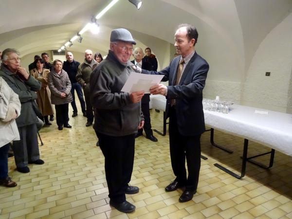La remise des prix des maisons et commerces décorés pour les fêtes de fin d'année à Châtillon sur Seine