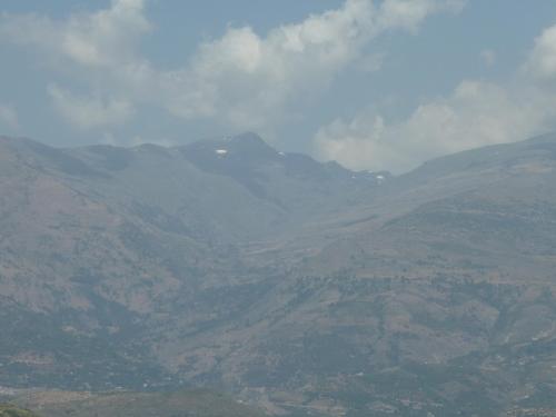 montagnes enneigées