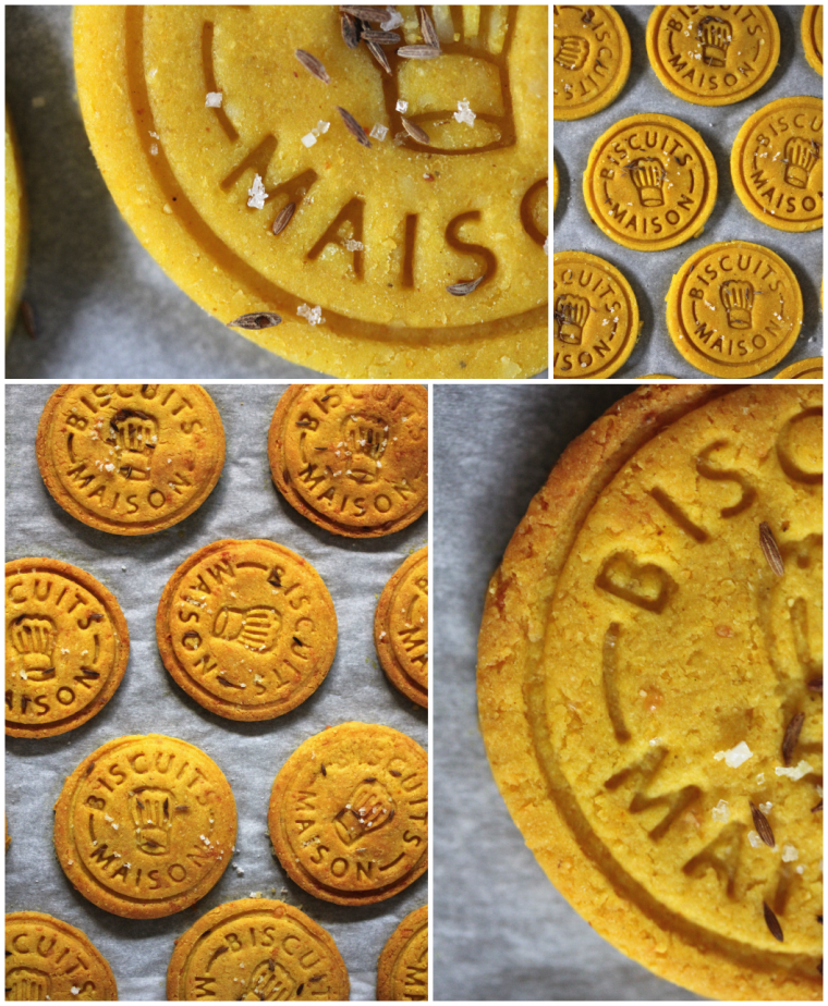 Sablés ensoleillés {farine de maïs, parmesan, curcuma, cumin & fleur de sel}