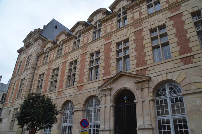 ☻ Le quartier Saint-Germain avec Générations 13