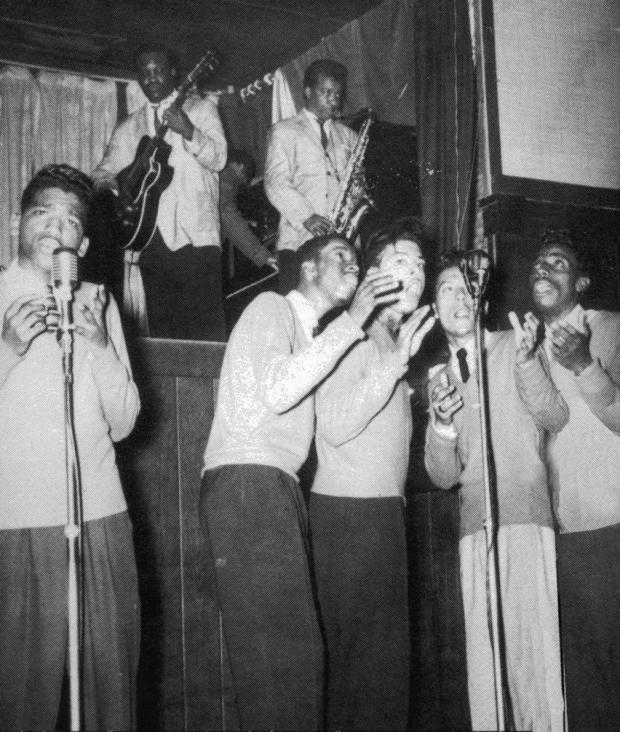  The Dreamtones (1)  aka The Centuries (2)  ref The Mint Juleps 