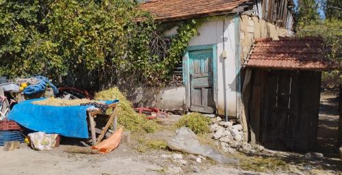 La route entre UŞAK et KUTHAYA