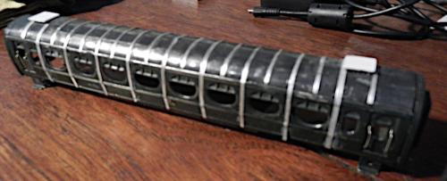 Amélioration des voitures saucisson Jouef