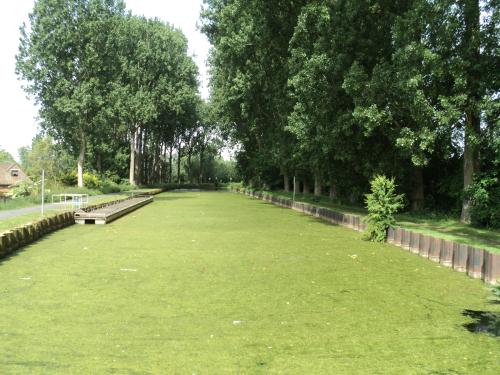  * Le Canal de l'Espierres