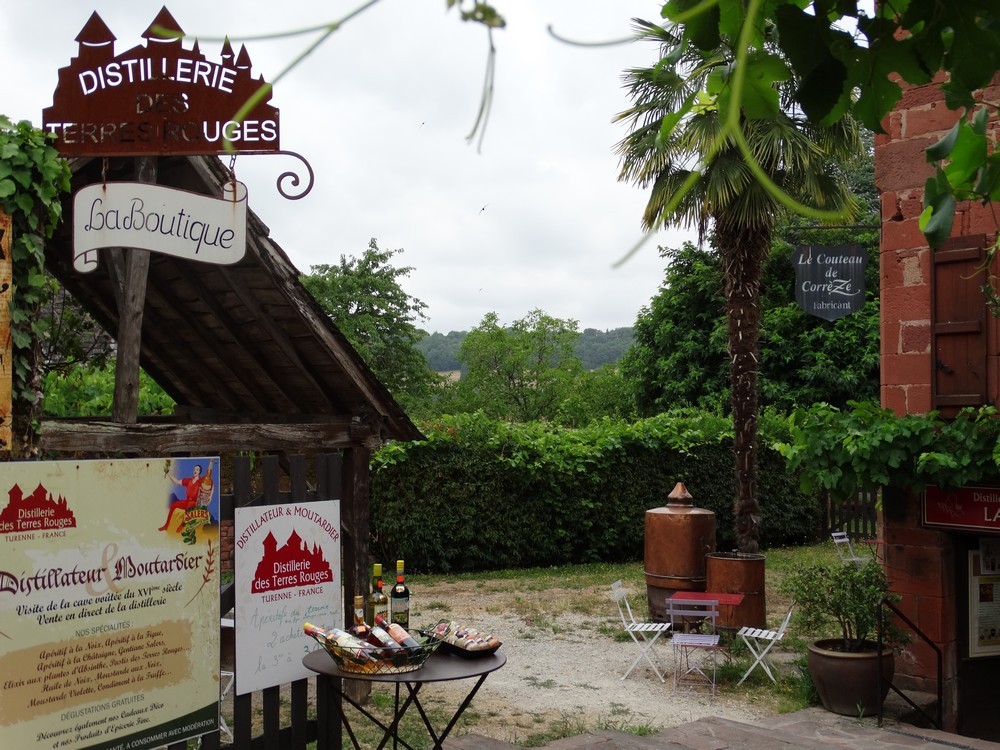 Escale à Collonges-la-Rouge...