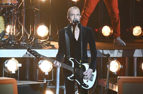 Photo : Calogero lors de la 38ème cérémonie des Victoires de la musique ...