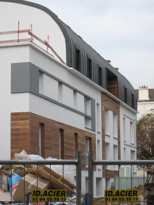 Retropilar... La construction de la résidence... suite
